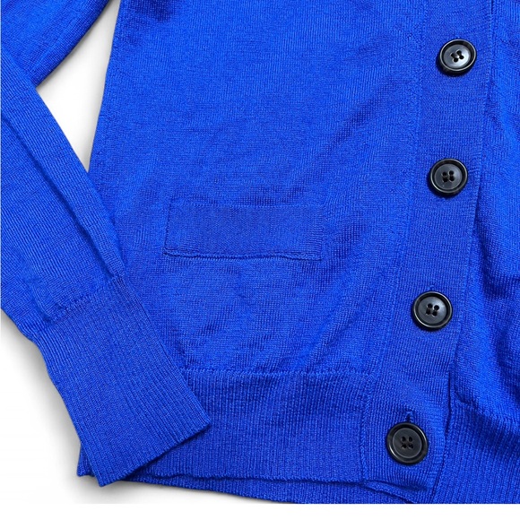 J.Crew 100% Merino Wool Button-Front Cardigan – Size XS Vibrant Royal Blue. NWOT - Picture 4 of 7